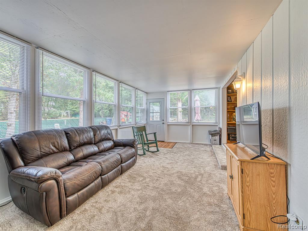 6655 Gove Court N, Tecumseh, MI 49286 — Photo 15