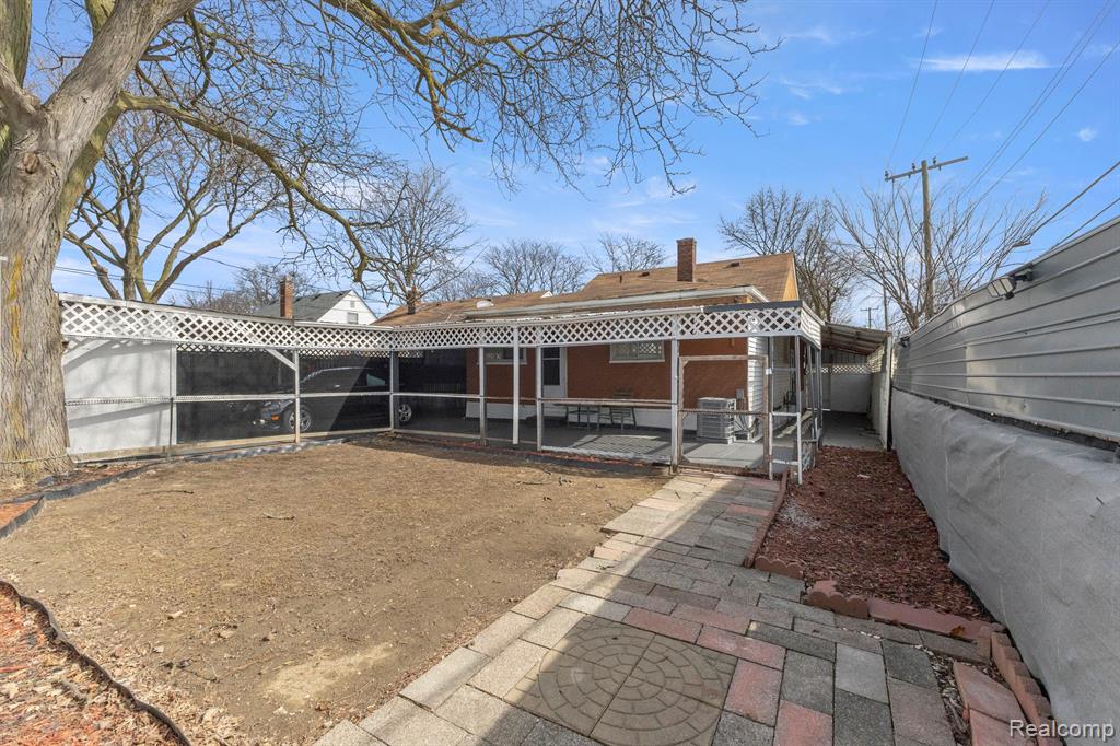 6305 ARCHDALE Street, Detroit, MI 48228 — Photo 35