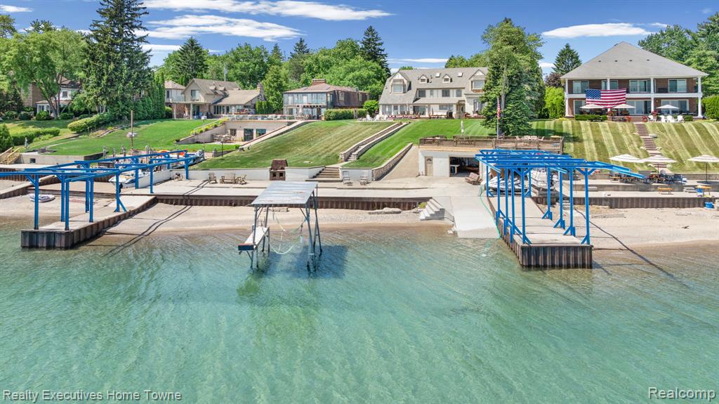 8308 Lakeshore, Burtchville, MI 48059 — Photo 16