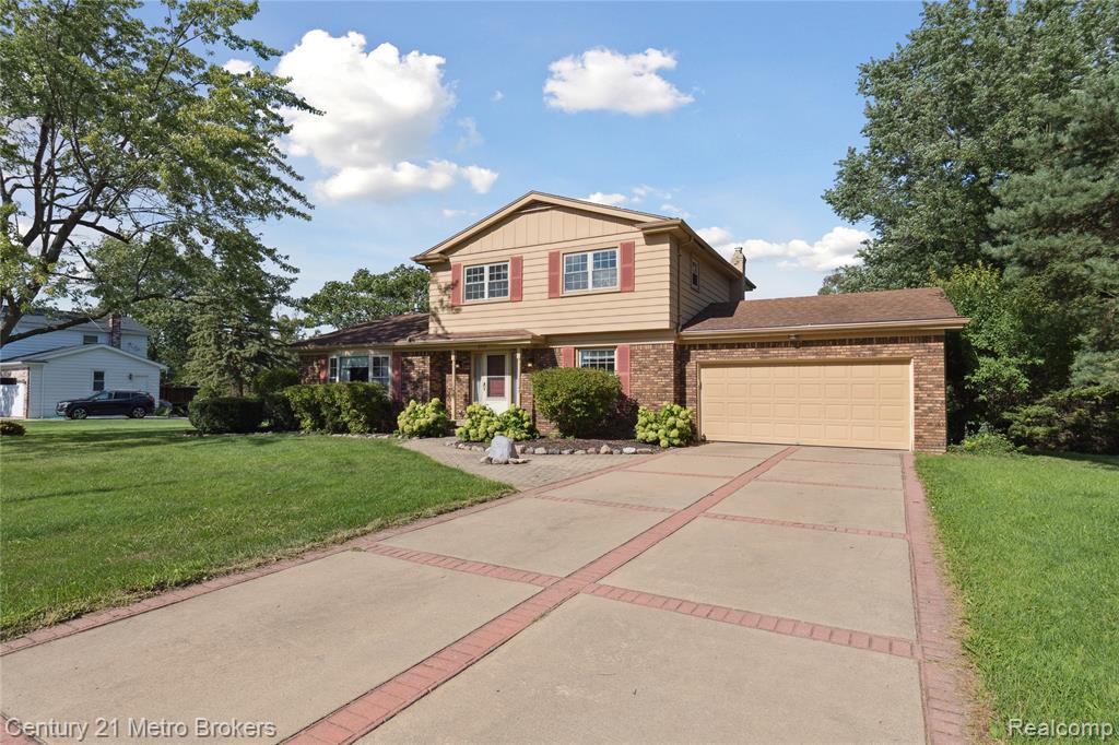 8505 Old Plank Road, Grand Blanc, MI 48439 — Photo 4