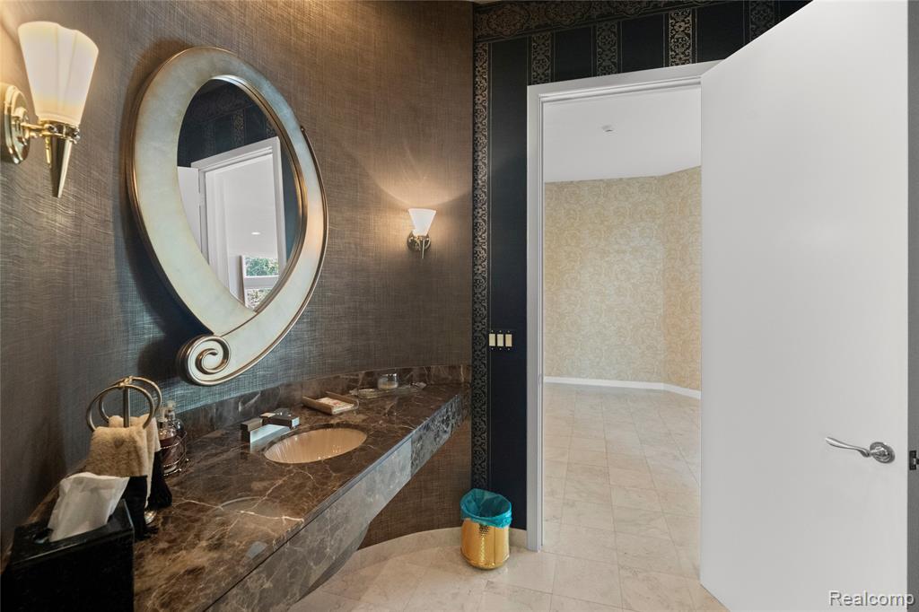 8479 Misty, Grand Blanc, MI 48439 — Photo 38