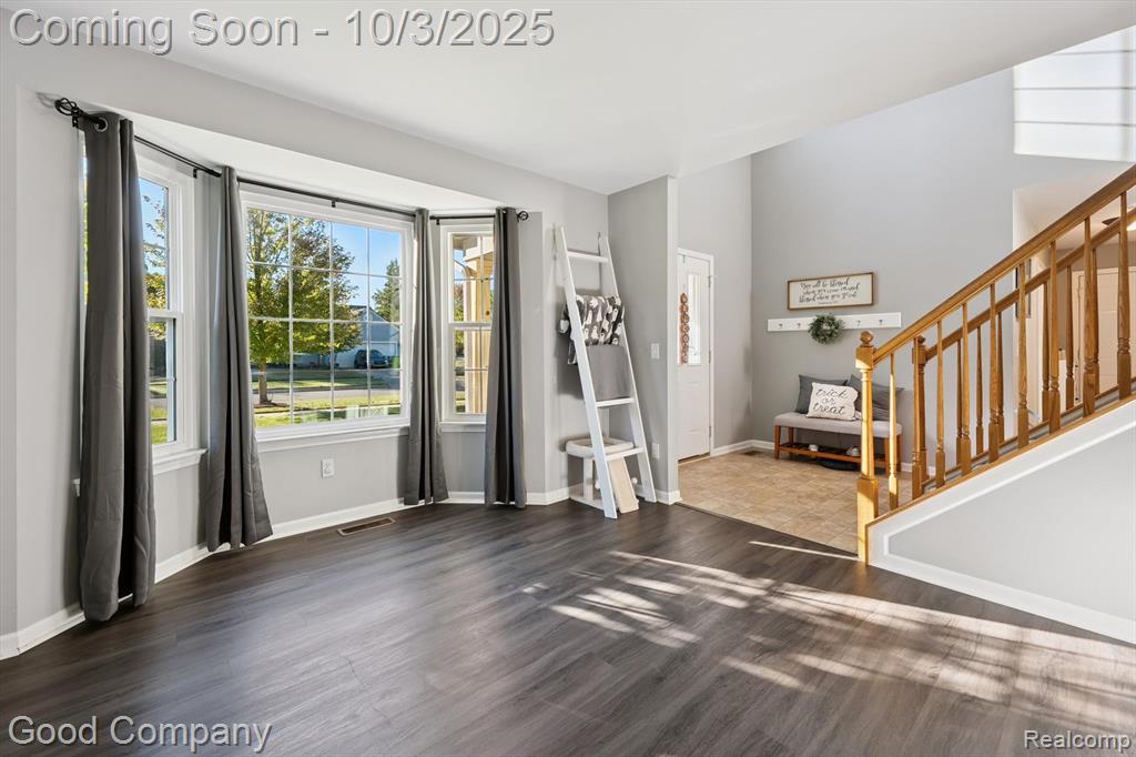 961 LOON Court, Fenton, MI 48430 — Photo 12