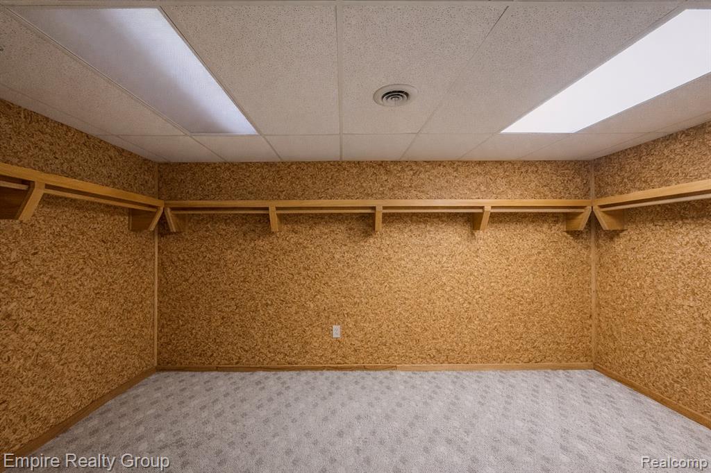 12330 Hickory E, Utica, MI 48315 — Photo 30