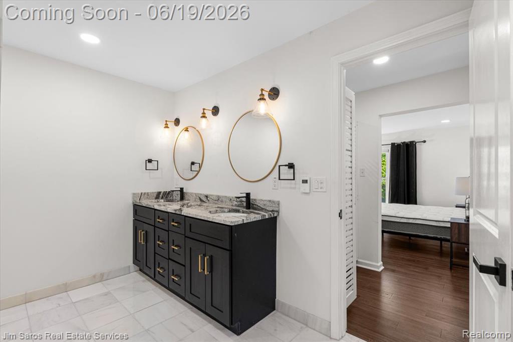 615 Lakepointe Street, Grosse Pointe, MI 48230 — Photo 19