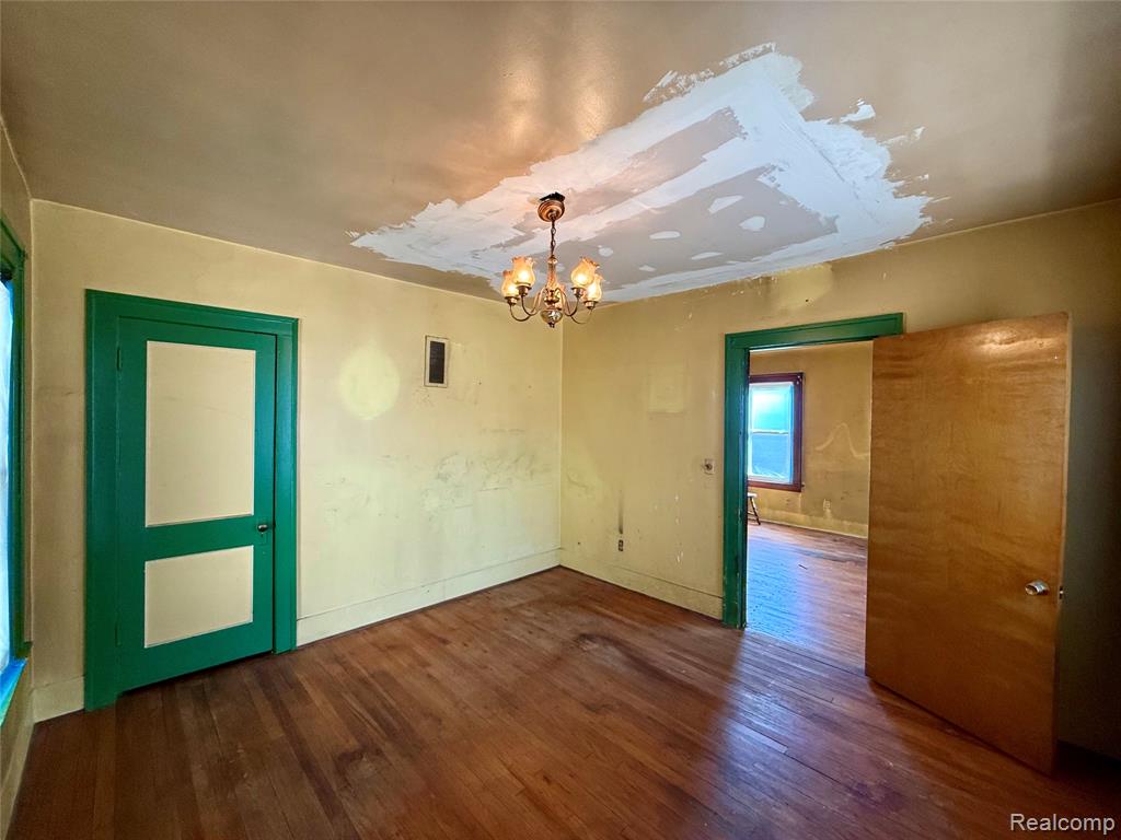 7035 Dodge Avenue, Warren, MI 48091 — Photo 16