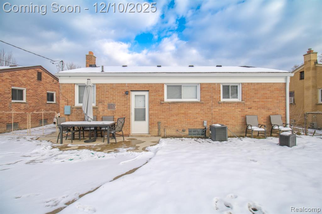 8225 N Hubbard Street, Westland, MI — Photo 34