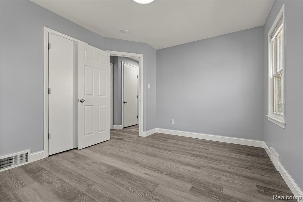 5708 Warwick Street, Detroit, MI 48228 — Photo 18