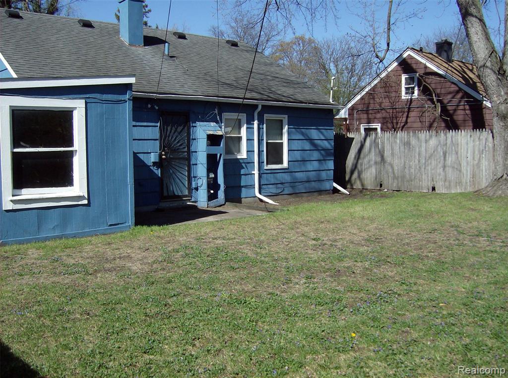 10641 TROY Street, Oak Park, MI, 48237