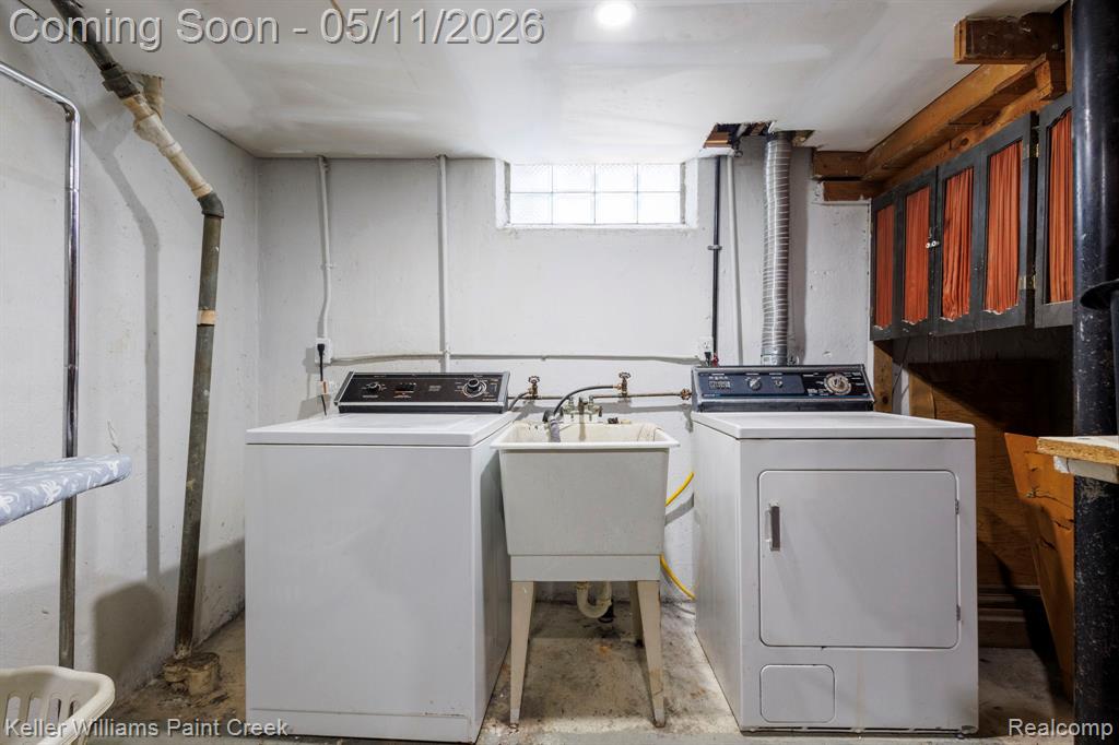 14211 Manhattan Street, Oak Park, MI 48237 — Photo 22