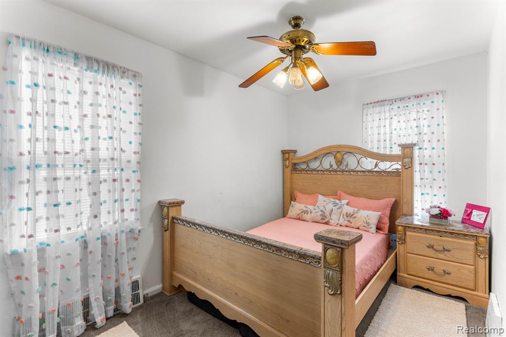 4944 HELEN Street, Dearborn, MI 48126 — Photo 12
