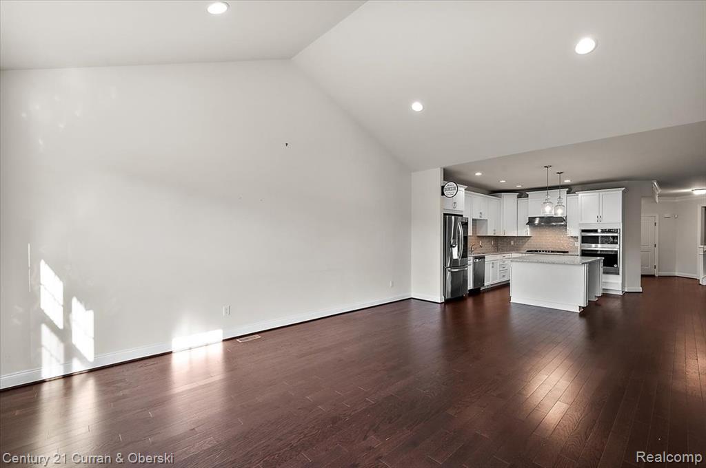 42749 Cardinal Way, Novi, MI — Photo 16