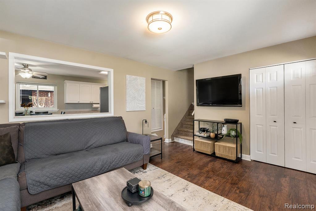 41222 Paign Drive, Sterling Heights, MI 48313 — Photo 11