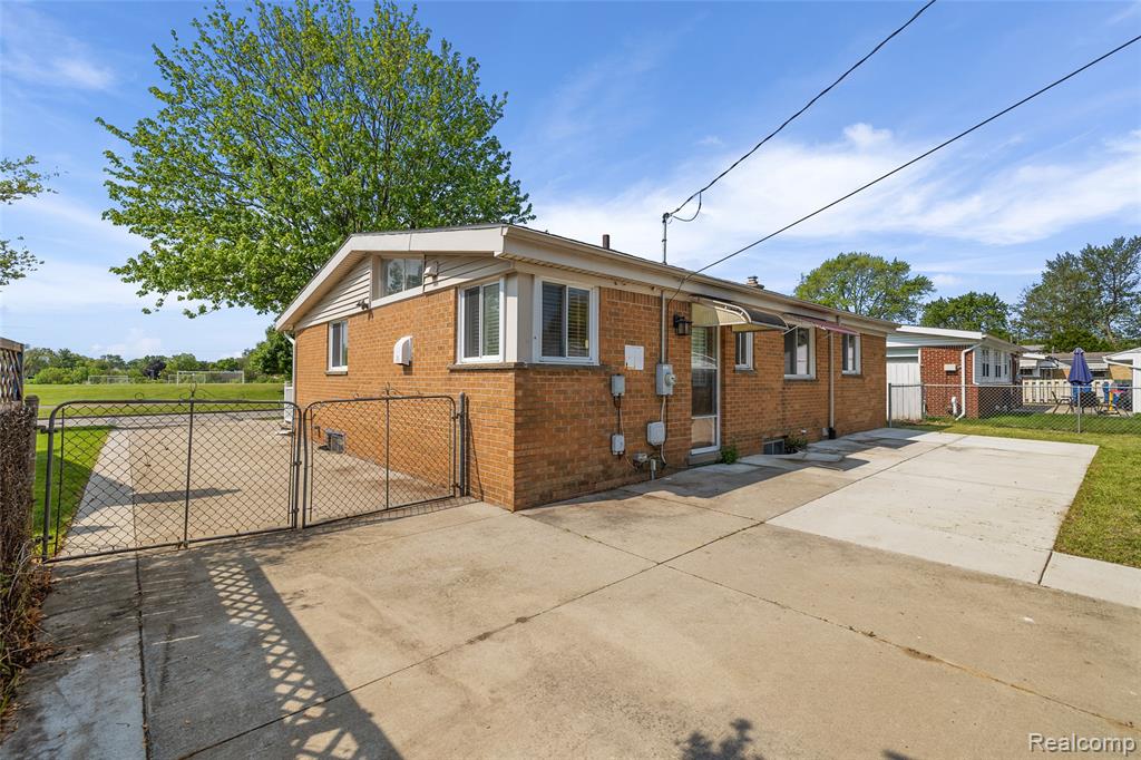 5115 Arden Avenue, Warren, MI 48092 — Photo 7