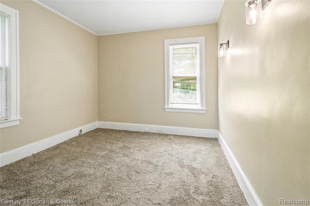 483 Philip Street, Detroit, MI 48215 — Photo 11