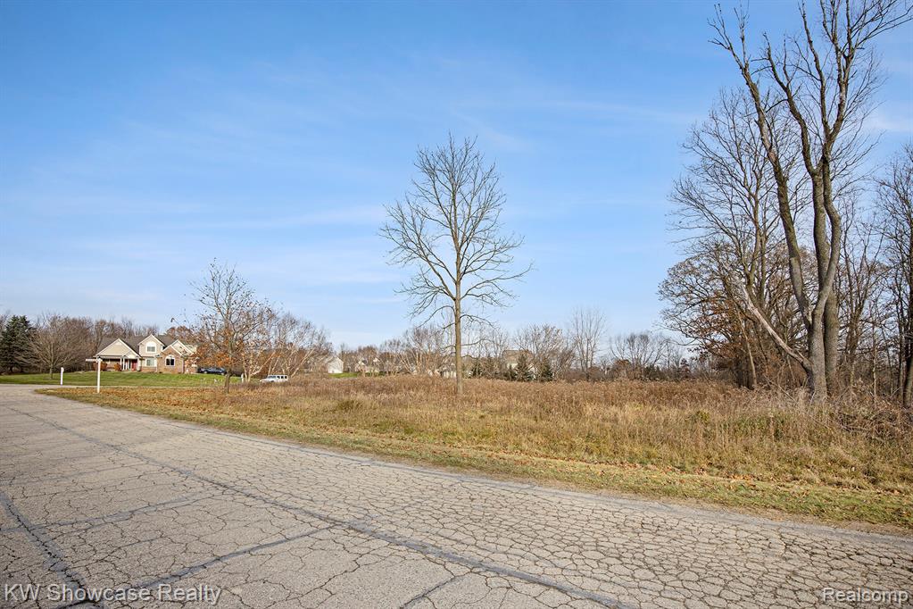 5100 Birch Lane, Davisburg, MI — Photo 21