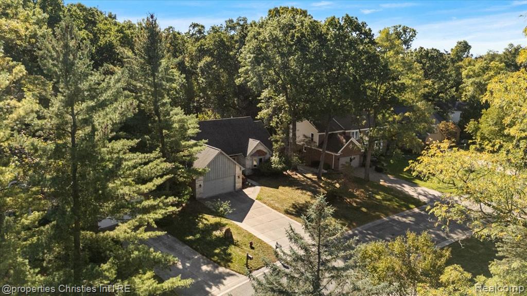 6835 High Ridge Road, West Bloomfield, MI 48324 — Photo 6