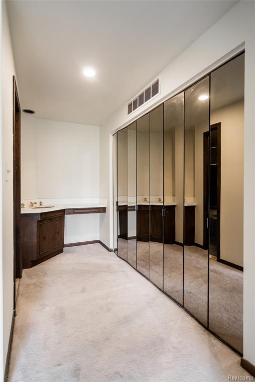 7118 Pebble Park Drive, West Bloomfield, MI — Photo 42