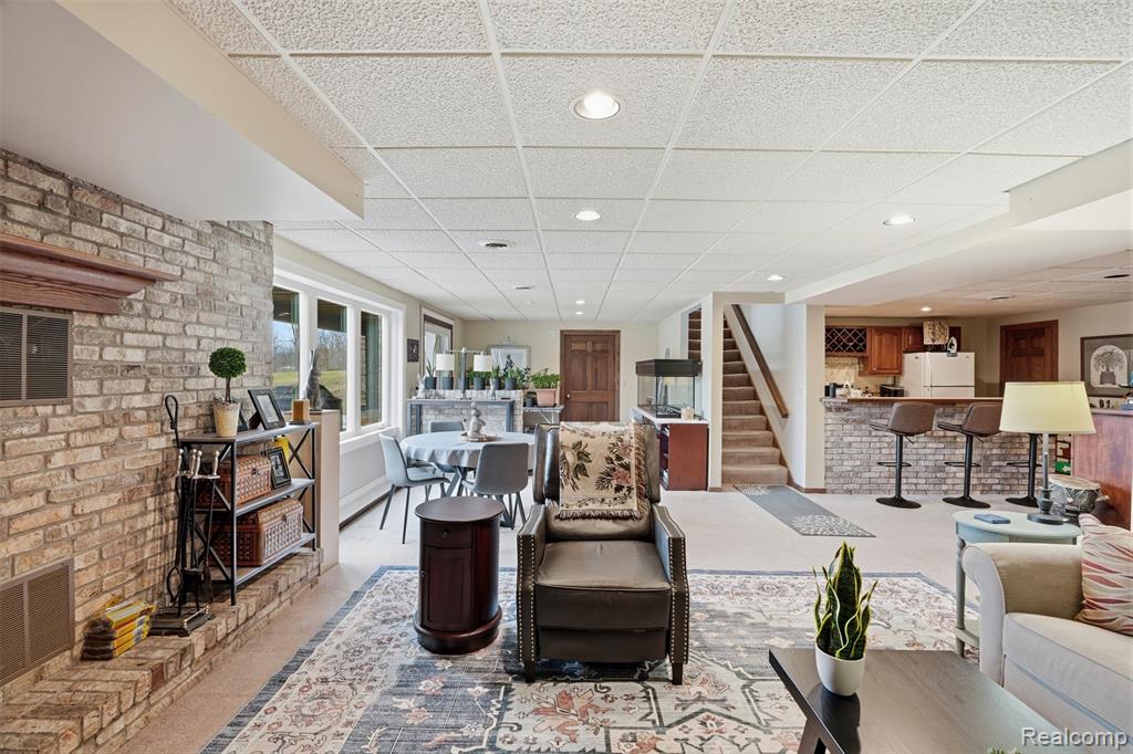7400 Dutch Road, Goodrich Vlg, MI — Photo 32