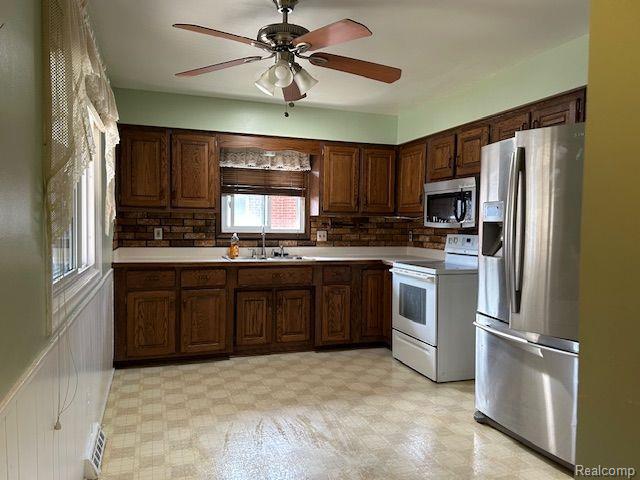 9297 WILLIAM Street, Taylor, MI 48180 — Photo 12