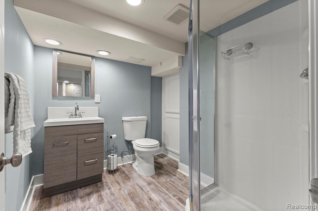 9280 REECK Road, Allen Park, MI 48101 — Photo 38