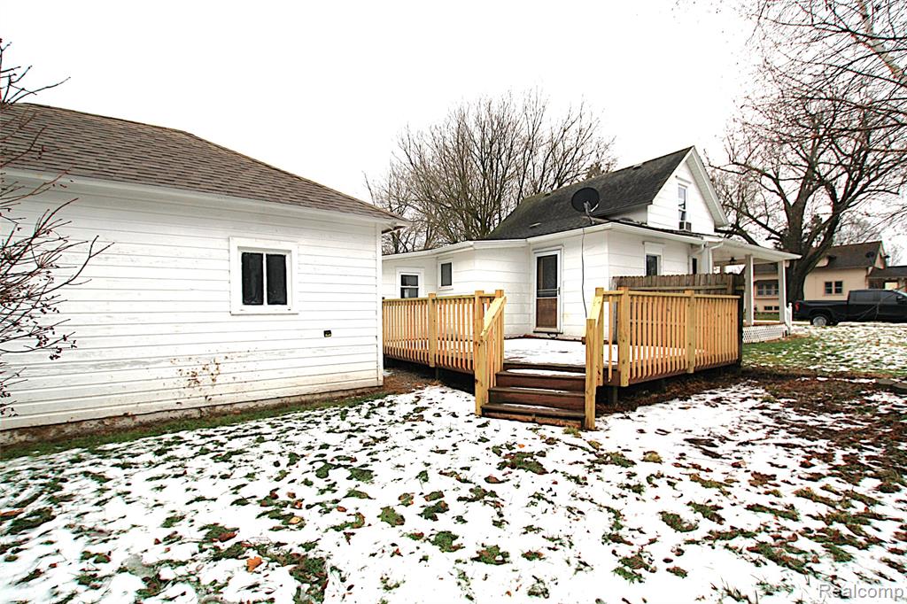 703 Queen Street, Owosso, MI 48867 — Photo 4