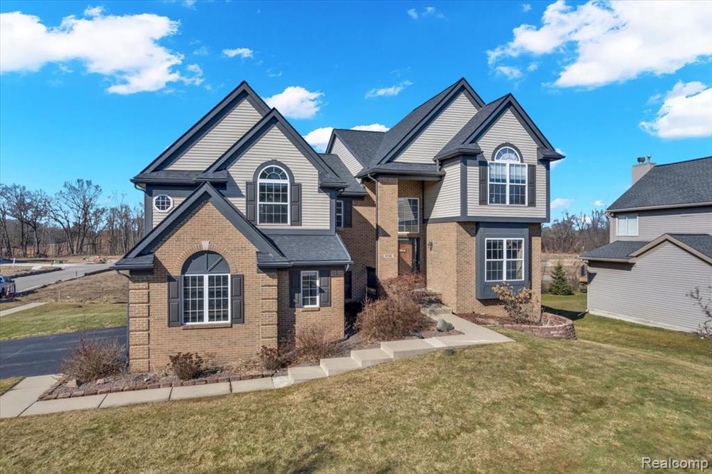 3196 Waldon Ridge Drive, Orion, MI — Photo 2