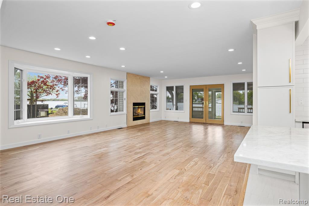 9047 Gale Road, White Lake, MI — Photo 12