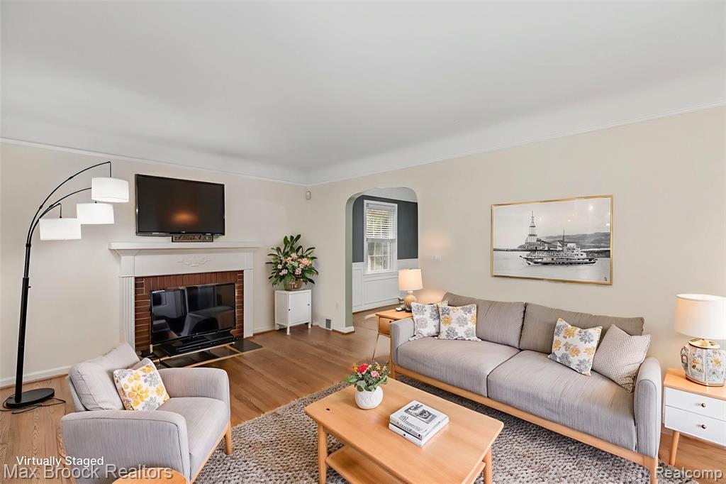 905 N Wilson Avenue, Royal Oak, MI 48067 — Photo 5