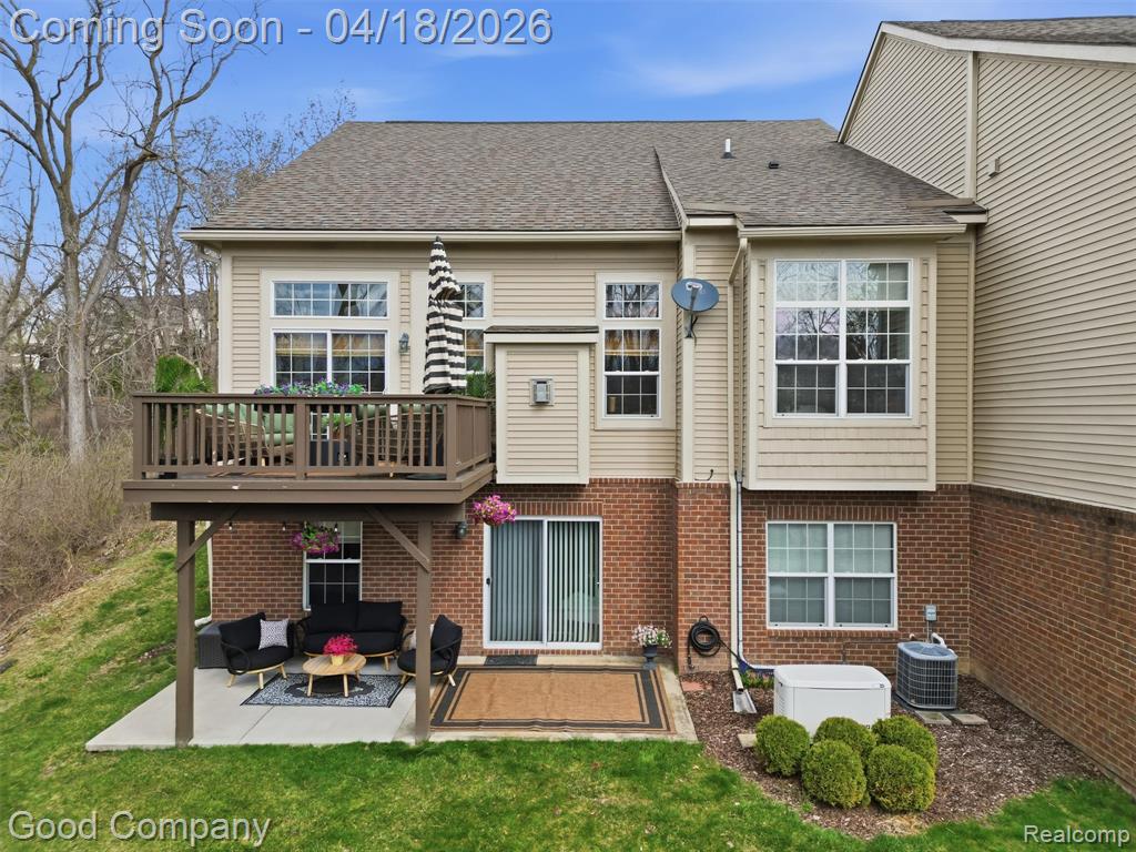 607 Poplar Court, Rochester Hills, MI 48306 — Photo 32