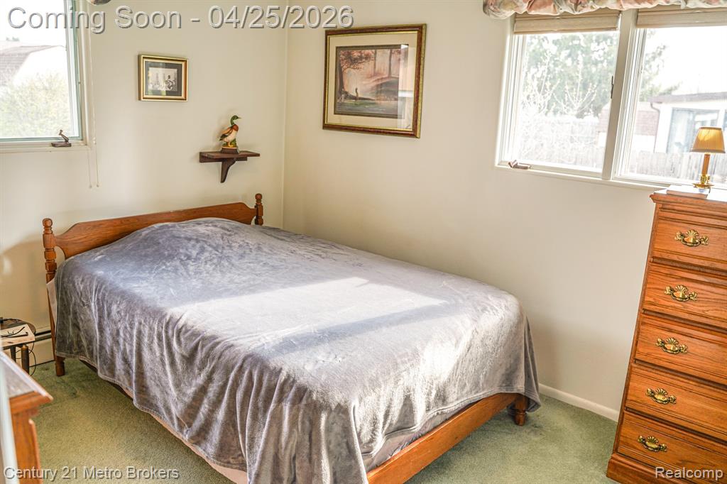 5481 Tipperary Lane, Flint, MI 48506 — Photo 9