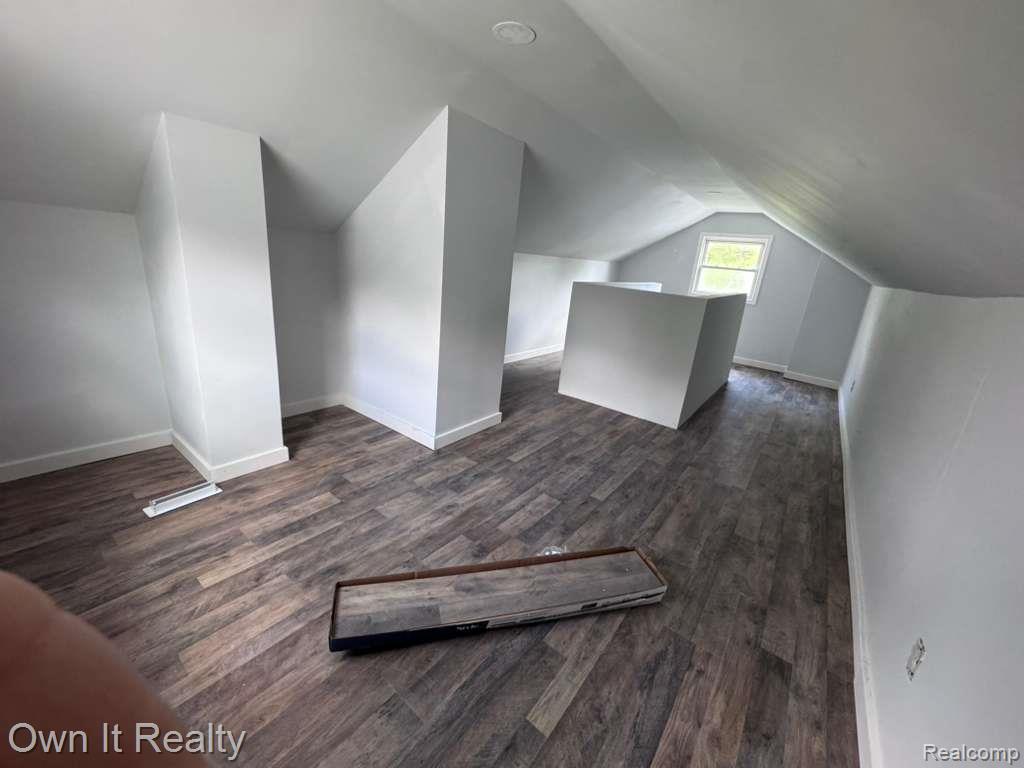 18468 Pierson Street, Detroit, MI 48219 — Photo 6