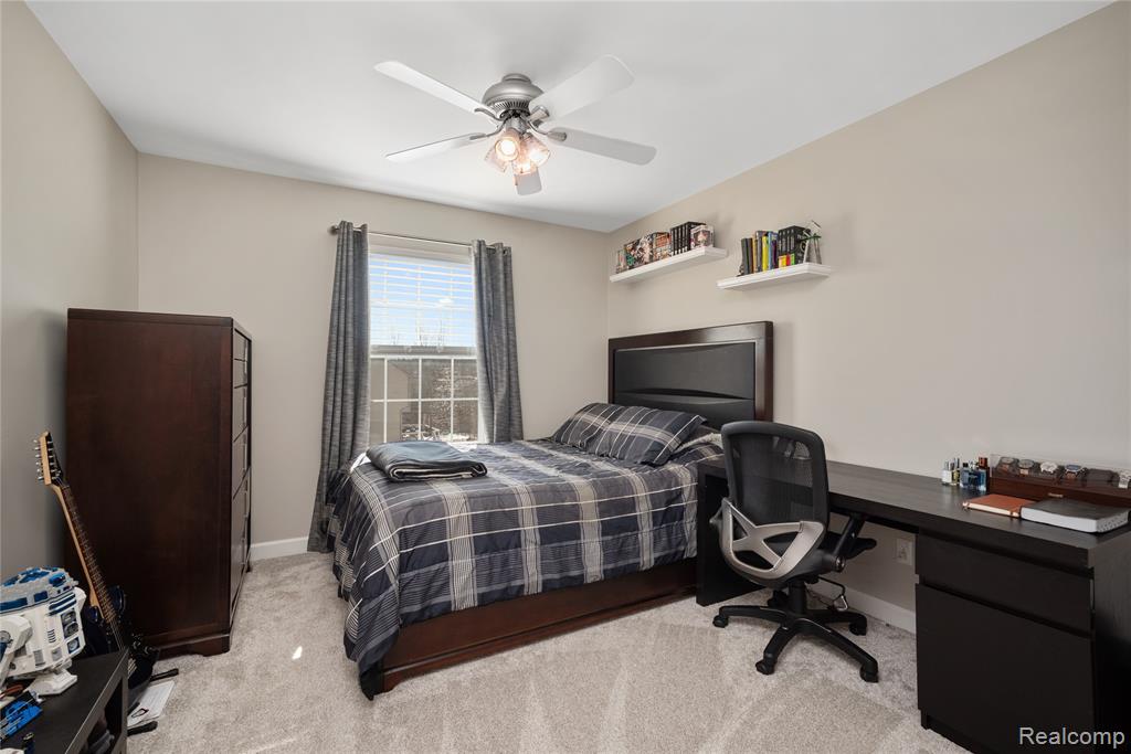 529 Napa Valley Drive, Milford, MI 48381 — Photo 22