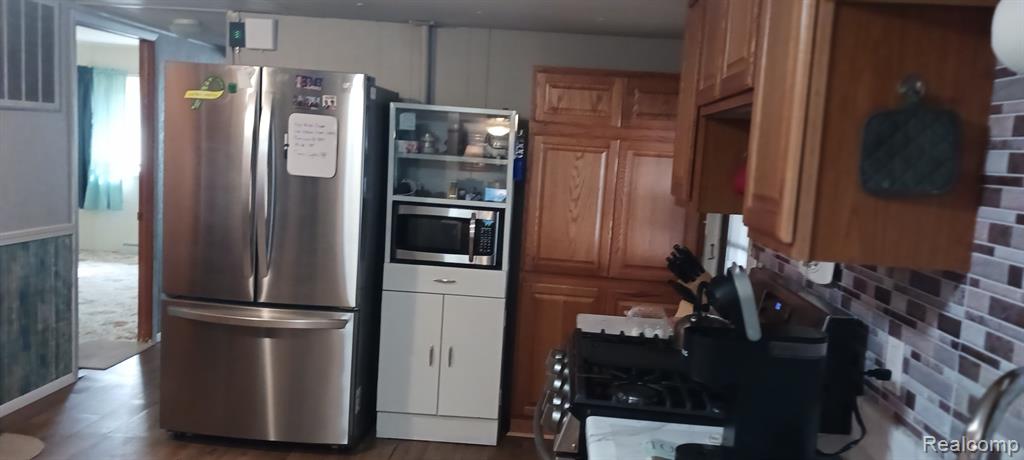 4827 LORI LU Drive, Caseville, MI 48725 — Photo 8