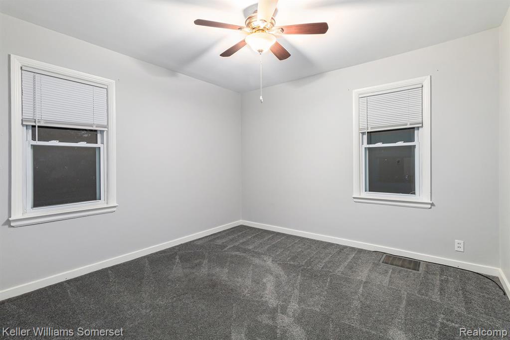 1571 Baldwin Avenue, Pontiac, MI 48340 — Photo 11