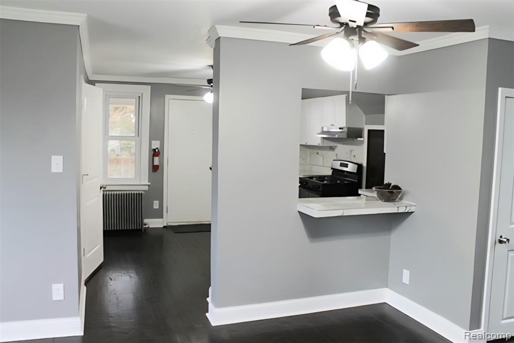 876 Vinewood Street, Wyandotte, MI 48192 — Photo 24