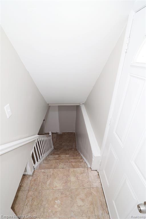 5743 N Highland Street, Dearborn Heights, MI 48127 — Photo 25