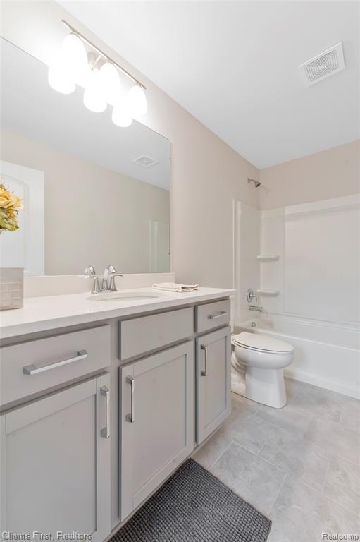 8689 Grove Street, Washington, MI — Photo 36