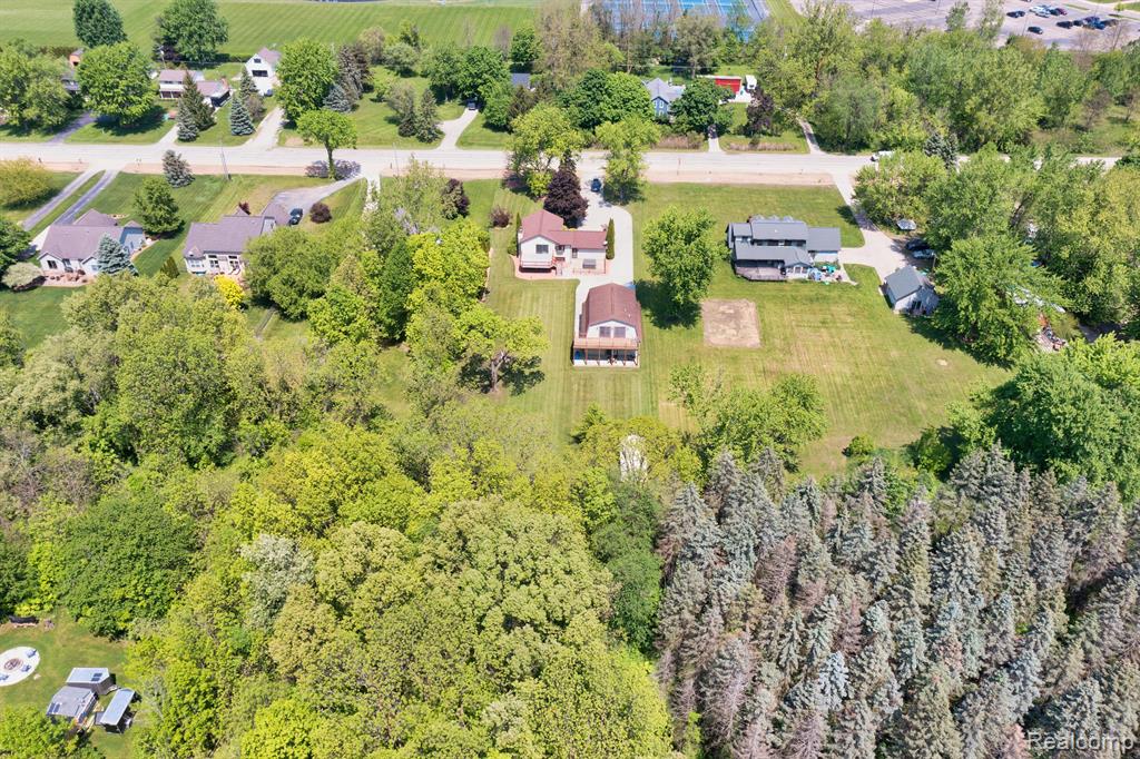 4133 LAHRING Road, Linden, MI 48451 — Photo 49