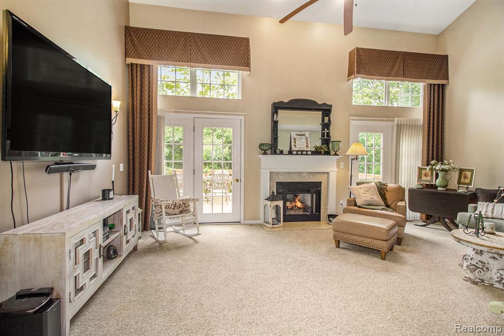 5886 Augusta Lane, Grand Blanc, MI 48439 — Photo 5