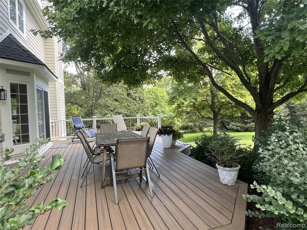 7603 Kingfisher Court, Dexter, MI 48130 — Photo 4