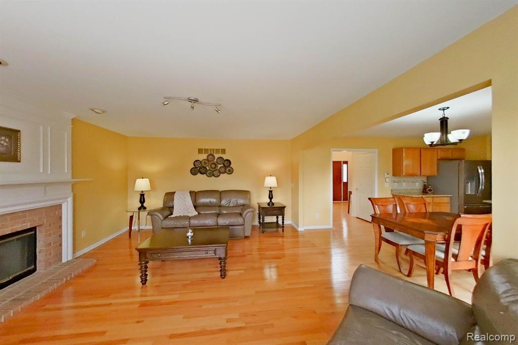 2285 STANTON Street, Canton, MI 48188 — Photo 12