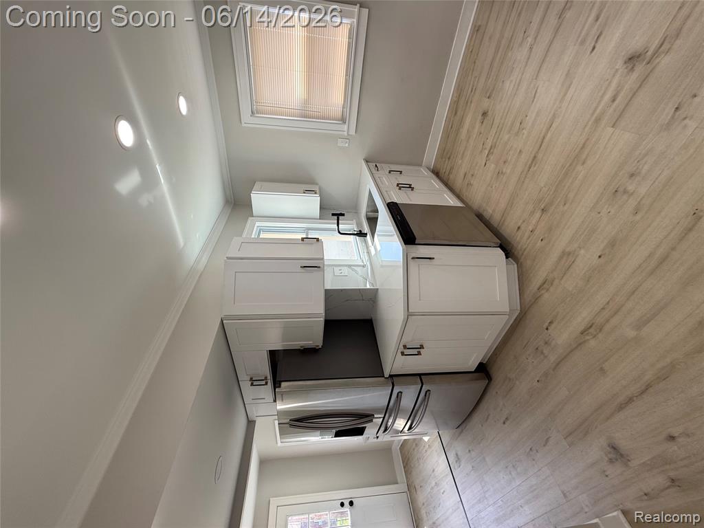 27390 Elmhurst Street, Roseville, MI 48066 — Photo 11
