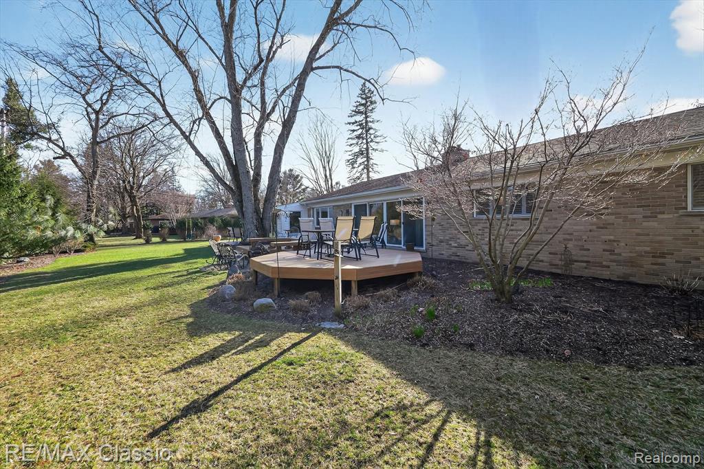 4731 Pickering Road, Bloomfield Hills, MI 48301 — Photo 53