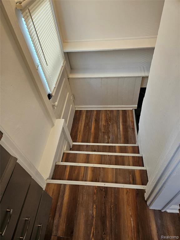 621 W Atherton Road, Flint, MI 48507 — Photo 25