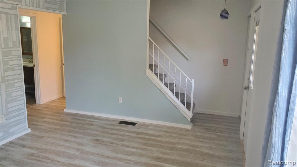 616 Rickett Road, Brighton, MI 48116 — Photo 10