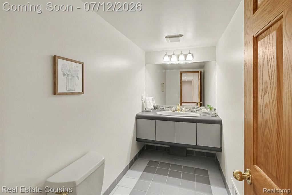 9828 Whisperwood Lane, Brighton, MI 48116 — Photo 25