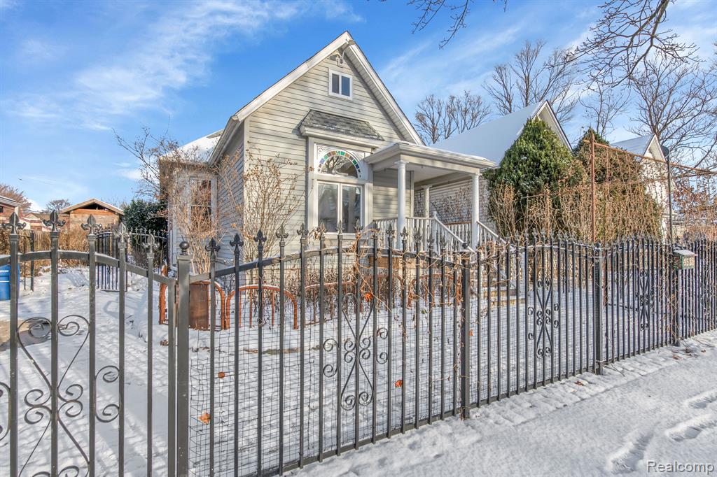 1528 25TH Street, Detroit, MI 48216 — Photo 4