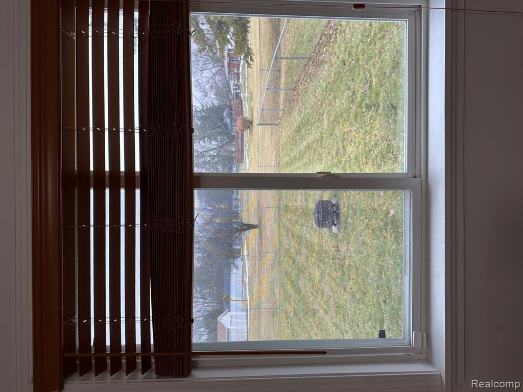 6939 Alma Court, Saginaw, MI 48603 — Photo 19