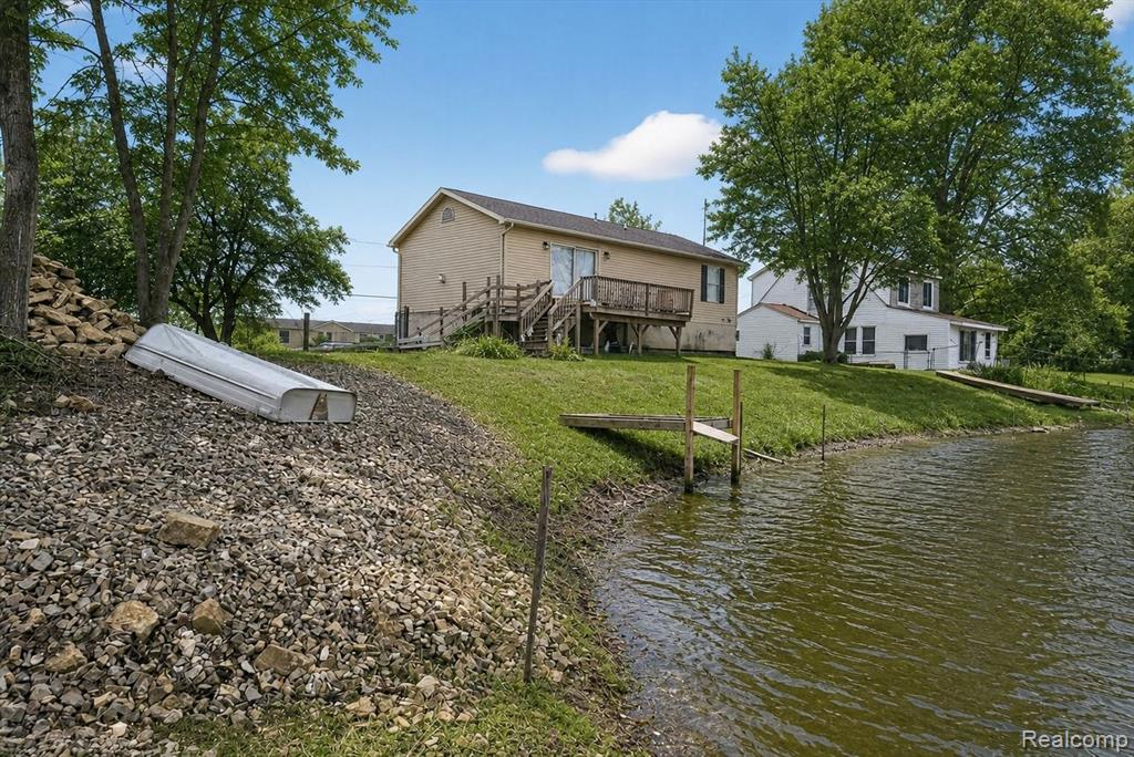 6198 Brancheau Road, Newport, MI 48166 — Photo 4