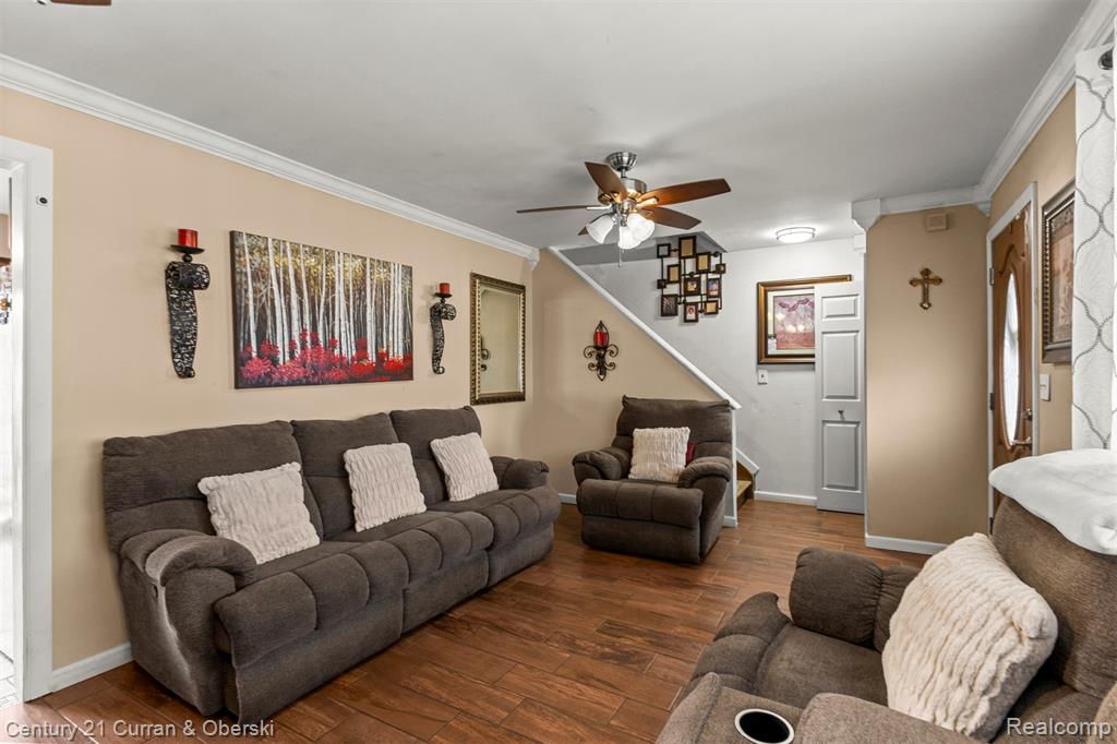 4306 Elizabeth Street, Wayne, MI 48184 — Photo 9